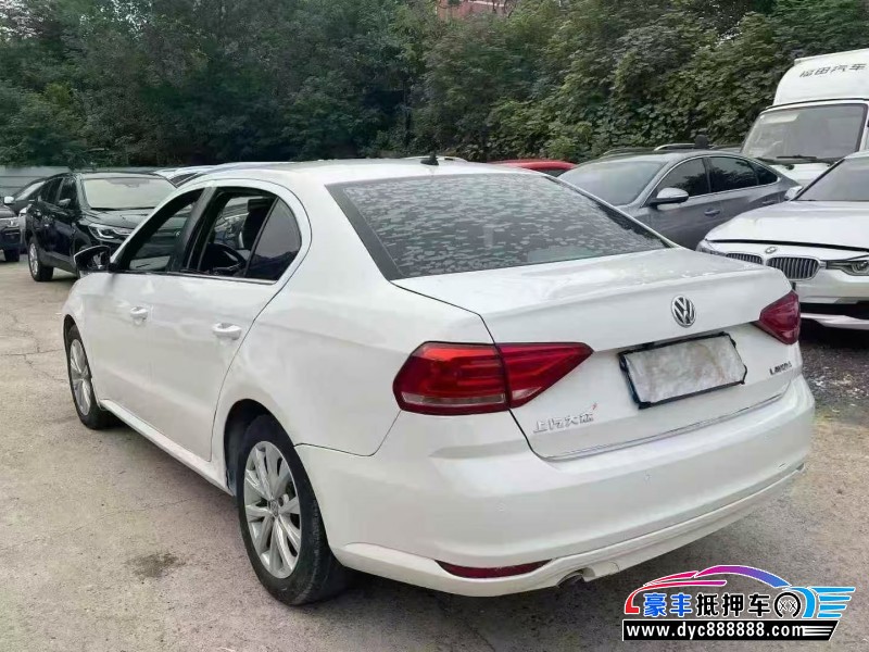 17年大众朗逸轿车抵押车出售