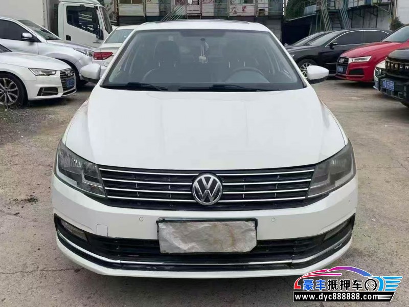 17年大众朗逸轿车抵押车出售