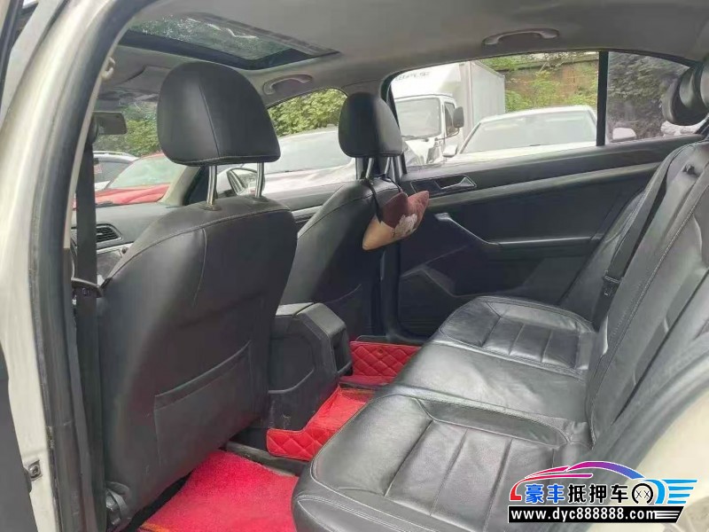 17年大众朗逸轿车抵押车出售