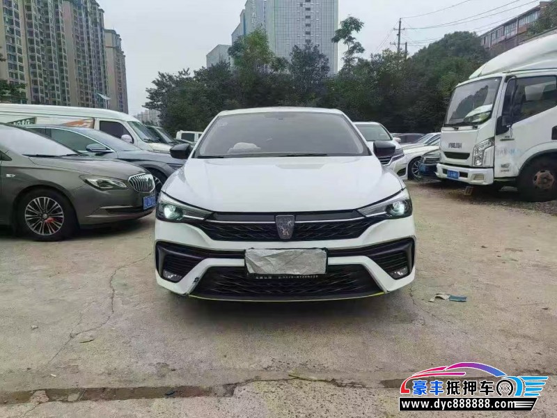 22年荣威i5轿车抵押车出售