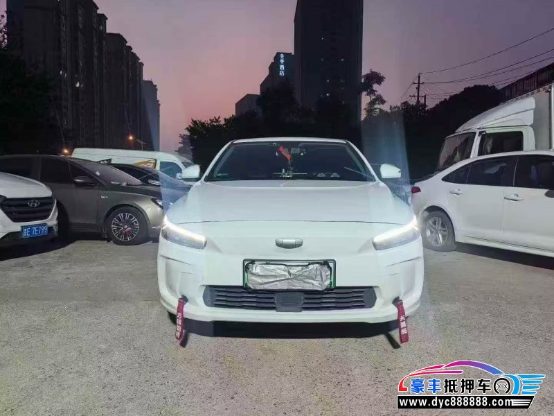 23年吉利几何轿车抵押车出售