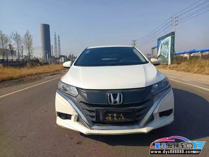 抵押车出售17年本田竞瑞轿车