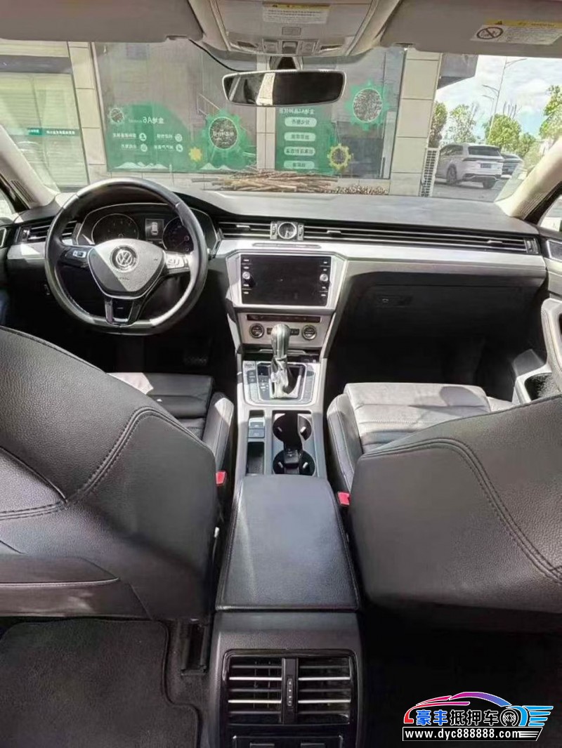 19年大众蔚揽轿车抵押车出售