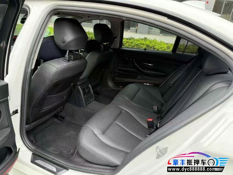 18年宝马3系轿车抵押车出售