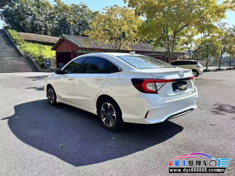 20年本田享域轿车抵押车出售