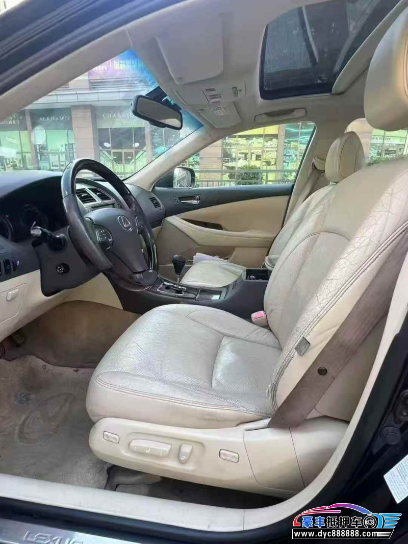 11年雷克萨斯ES轿车抵押车出售