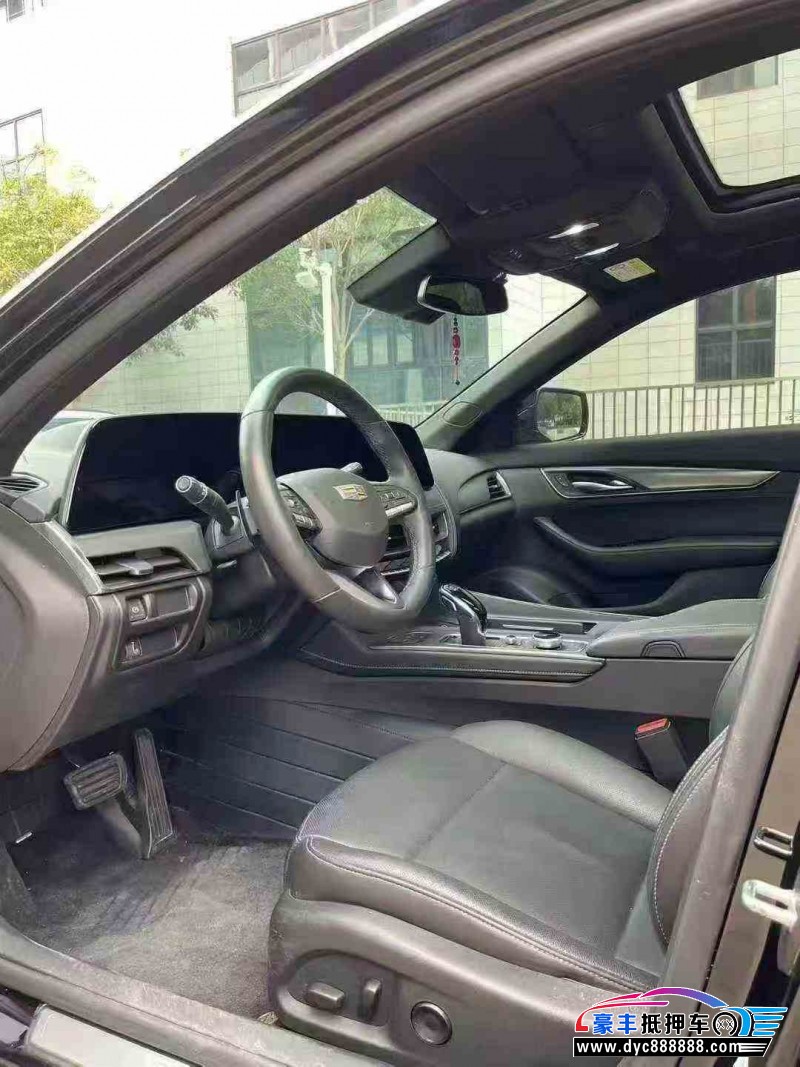 24年凯迪拉克CT5轿车抵押车出售