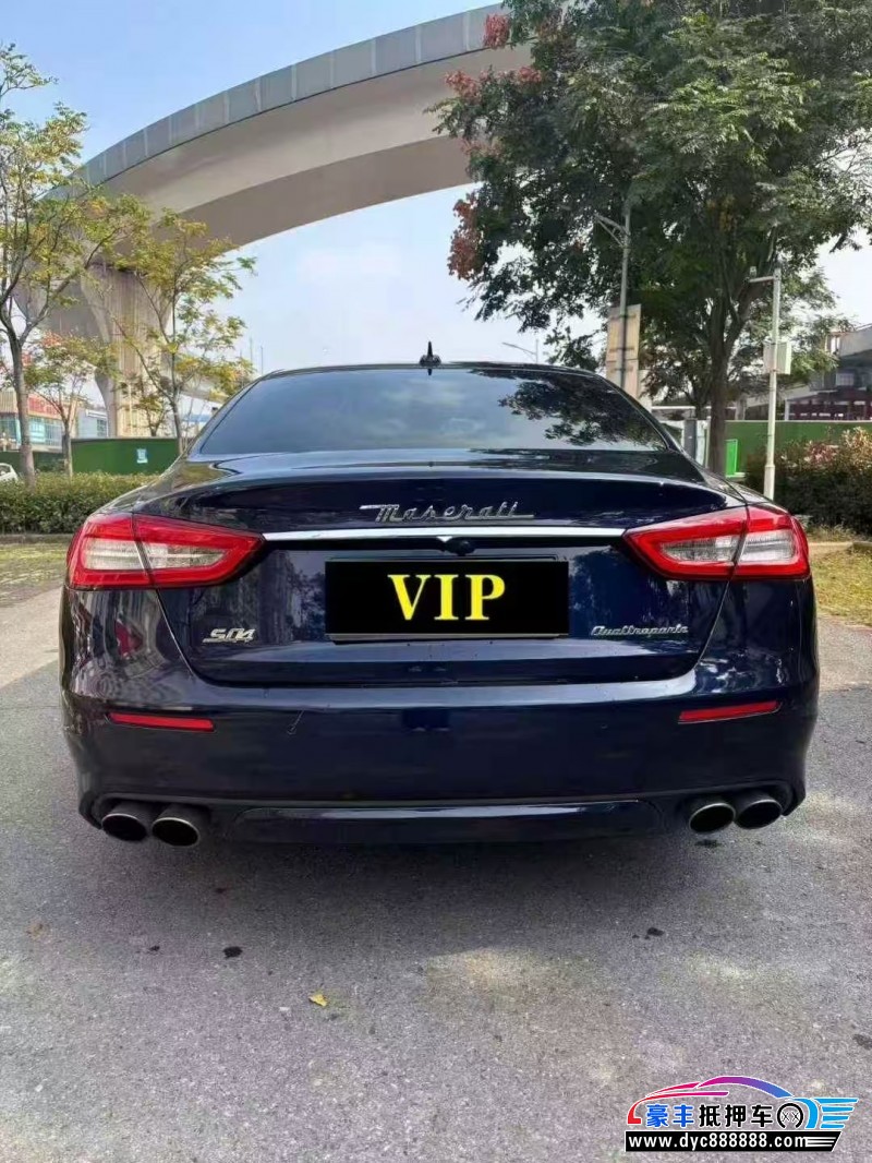 18年玛莎拉蒂总裁轿车抵押车出售