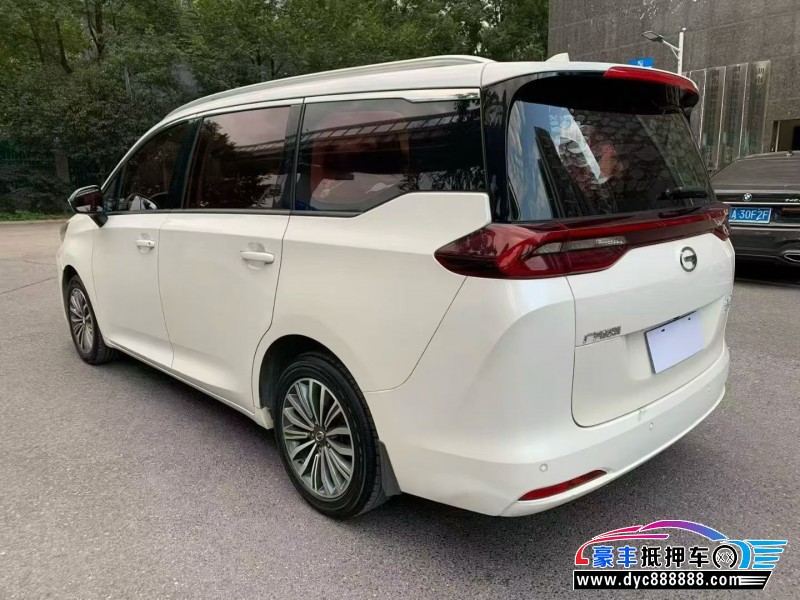 19年传祺GM6轿车抵押车出售