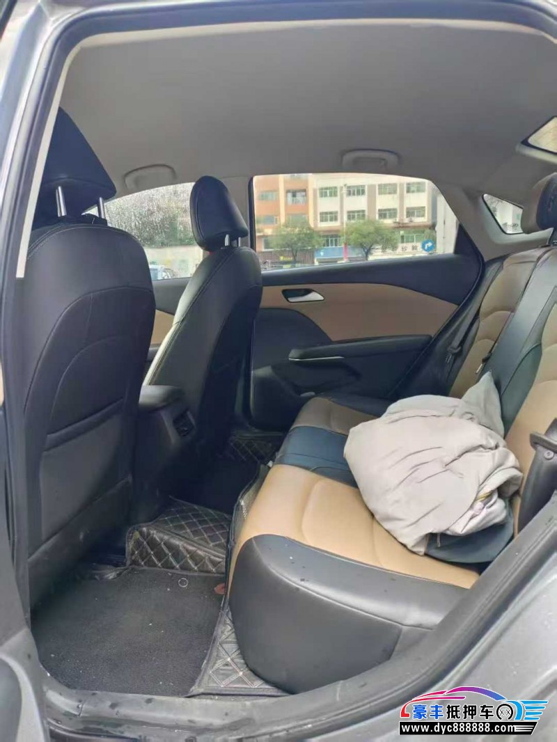 22年雪佛兰科鲁兹轿车抵押车出售