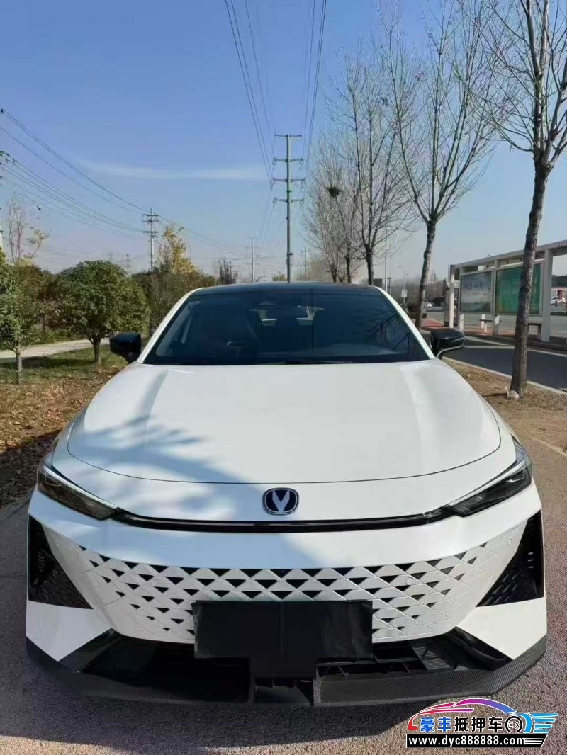 25年长安长安UNI轿车抵押车出售