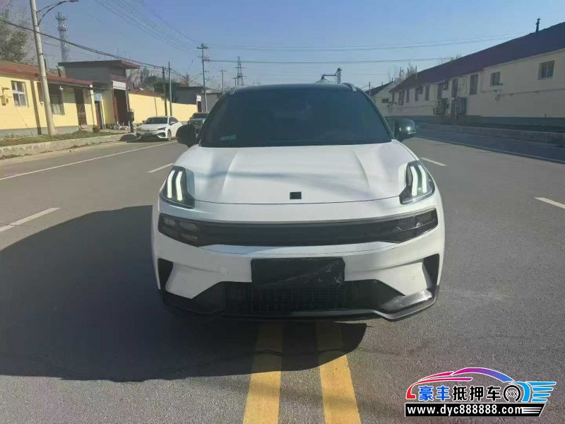 抵押车出售23年领克06轿车