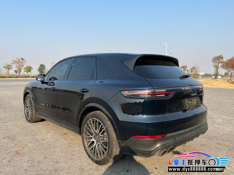 22年保时捷卡宴轿车抵押车出售