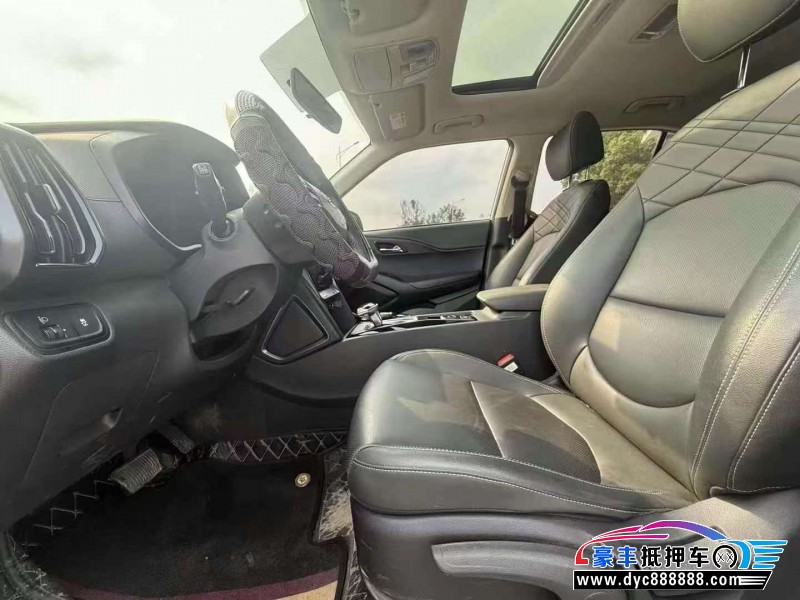 22年现代ix35轿车抵押车出售