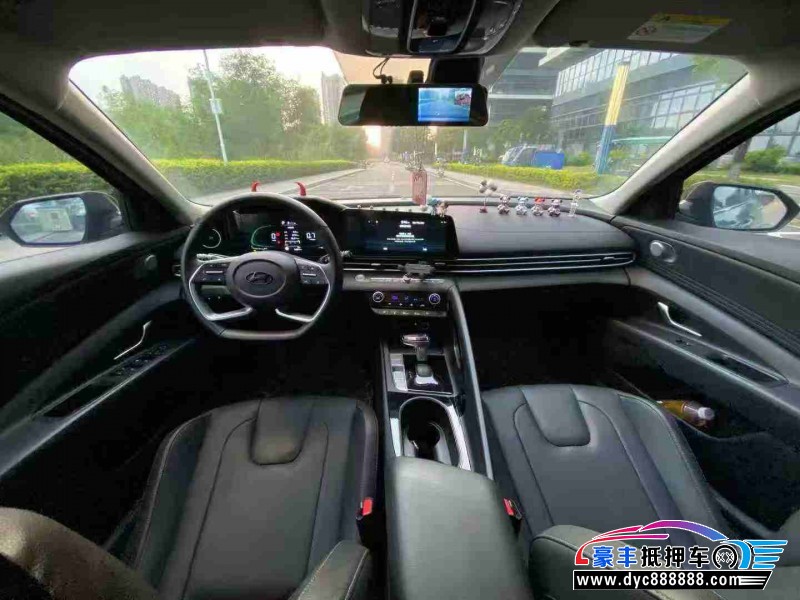 23年现代伊兰特轿车抵押车出售