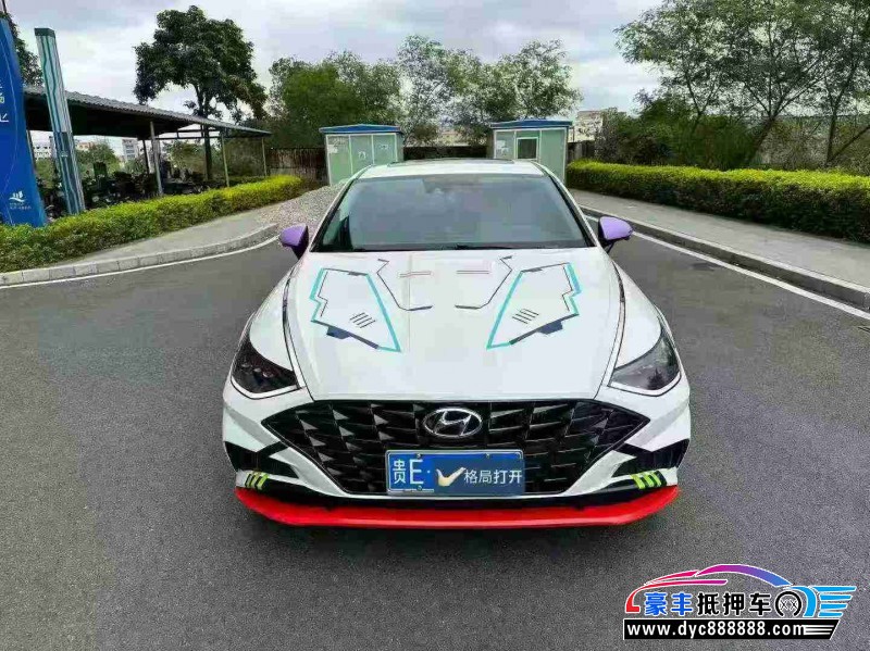 抵押车出售21年现代索纳塔轿车