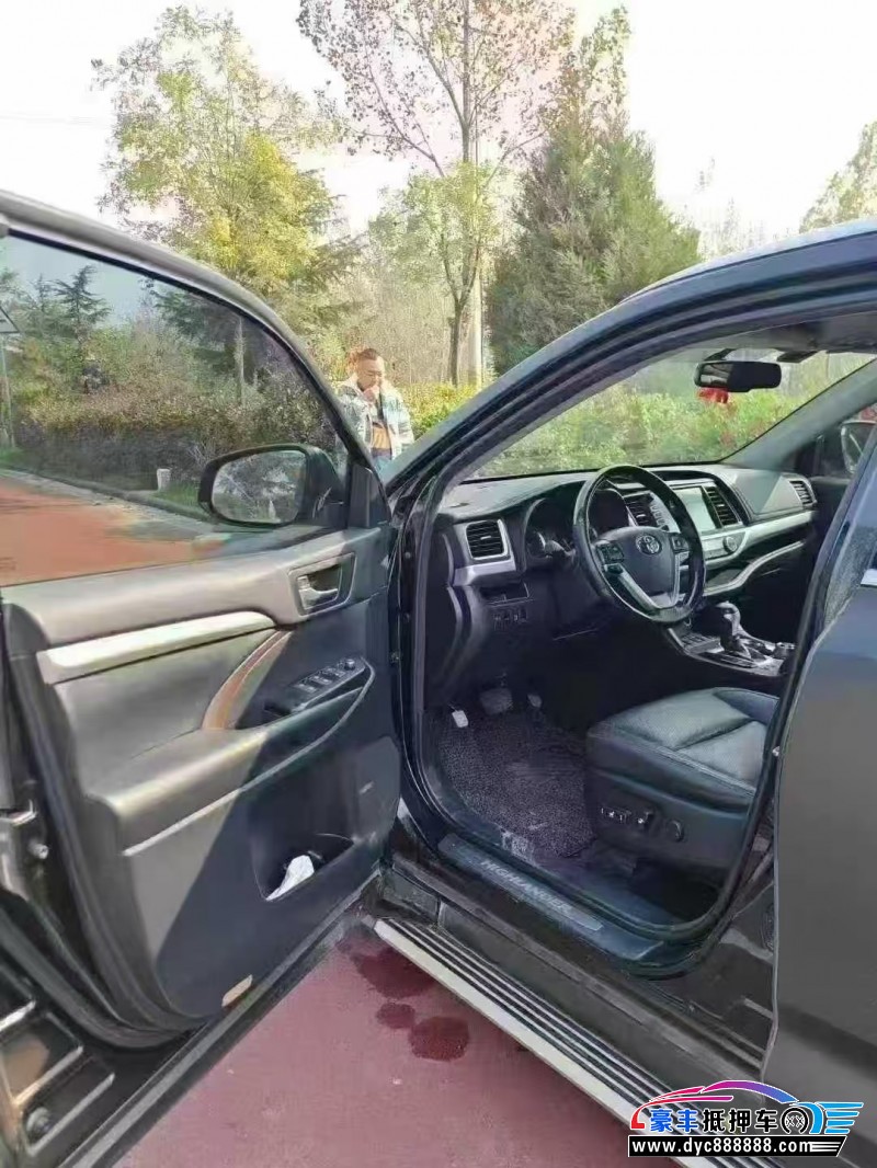 17年丰田汉兰达SUV抵押车出售