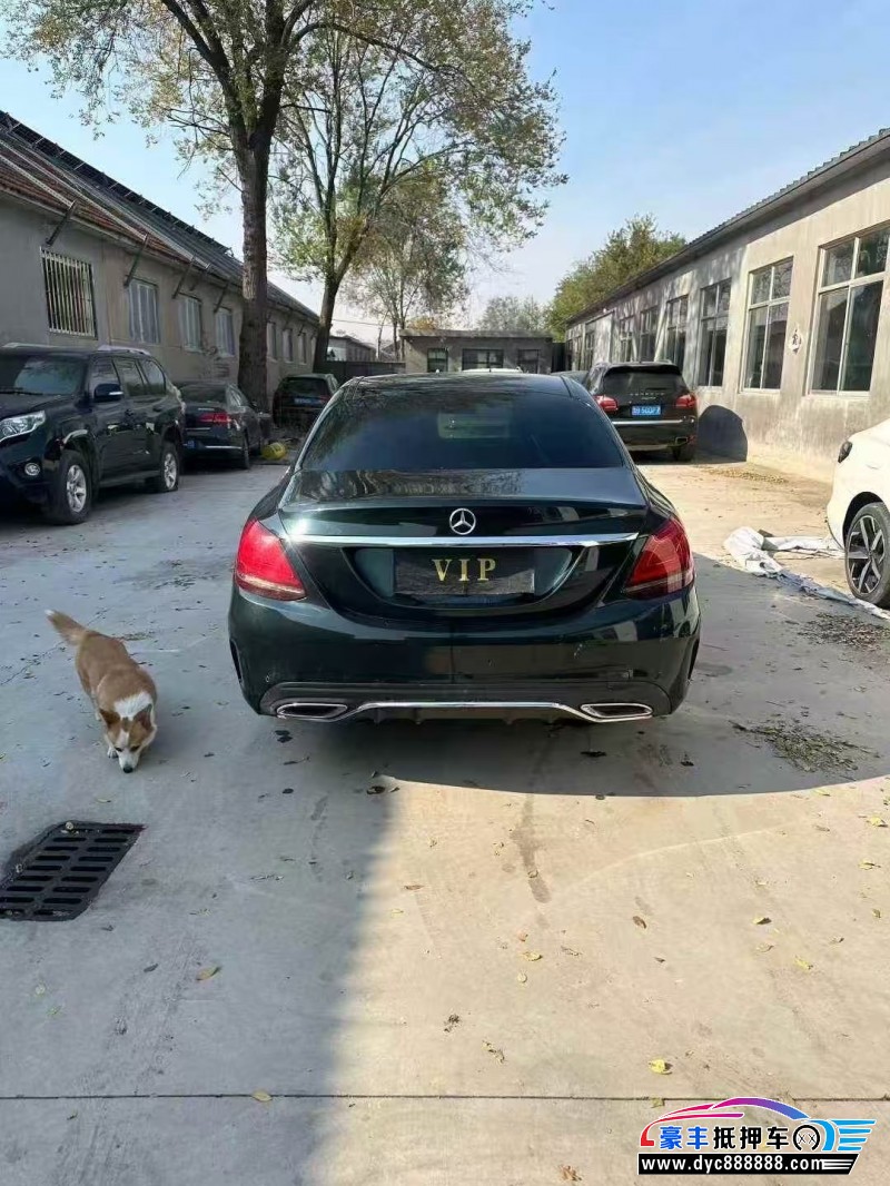 20年奔驰C轿车抵押车出售