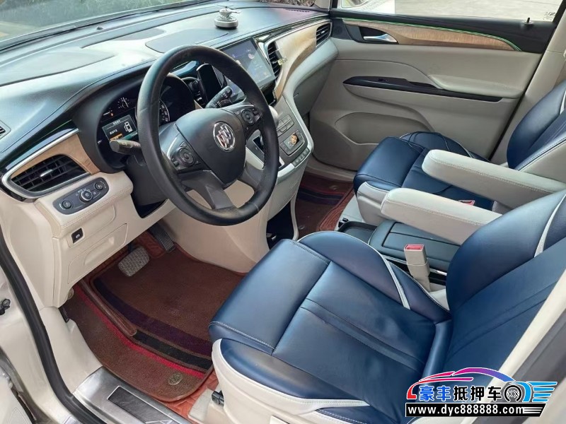 18年别克GL8MPV抵押车出售