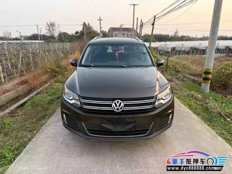 14年大众途观轿车抵押车出售