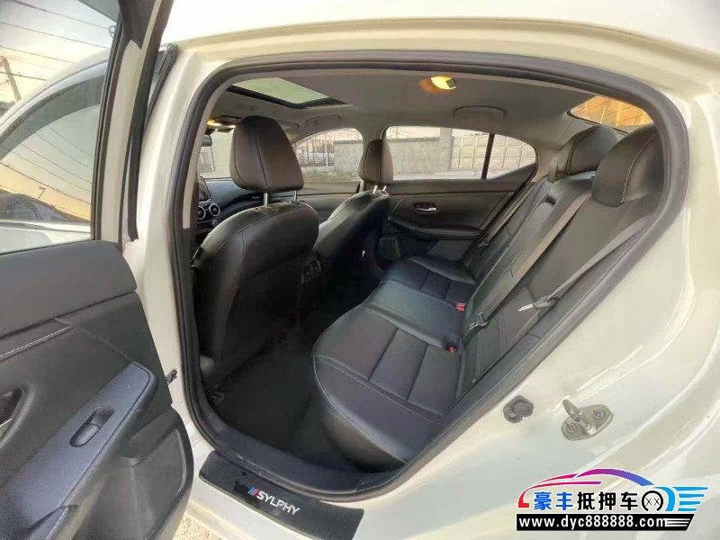 21年日产轩逸轿车抵押车出售