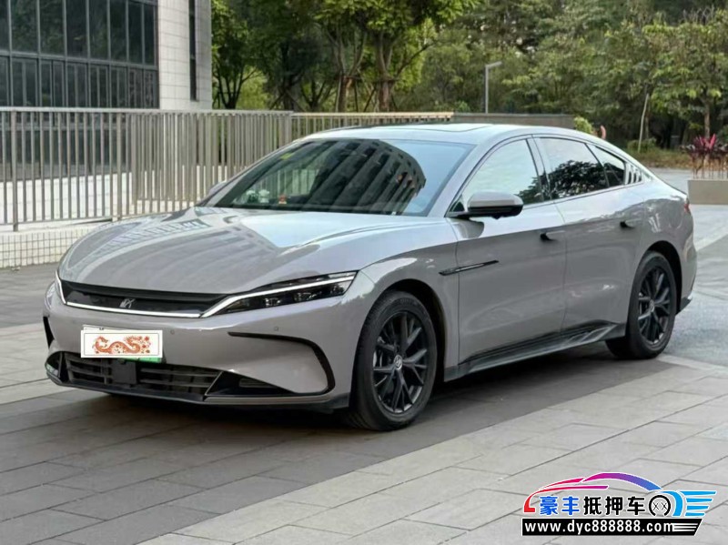 25年比亚迪汉轿车抵押车出售