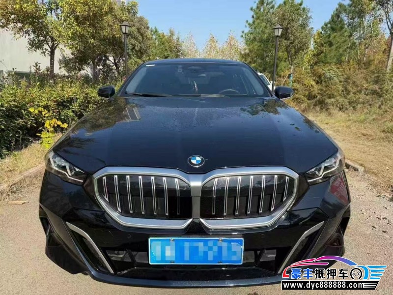 24年宝马5系轿车抵押车出售