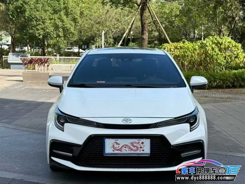 22年丰田雷凌轿车抵押车出售