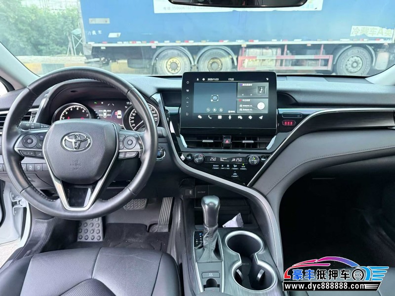 23年丰田凯美瑞轿车抵押车出售