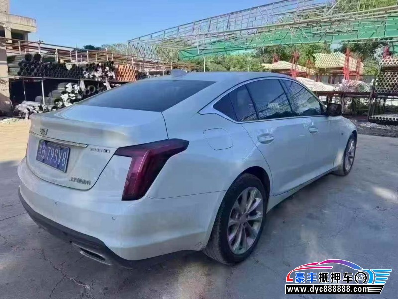 22年凯迪拉克CT5轿车抵押车出售