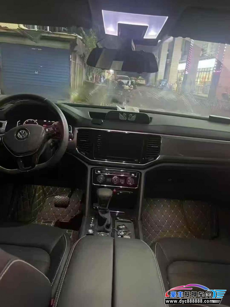 21年大众途昂轿车抵押车出售