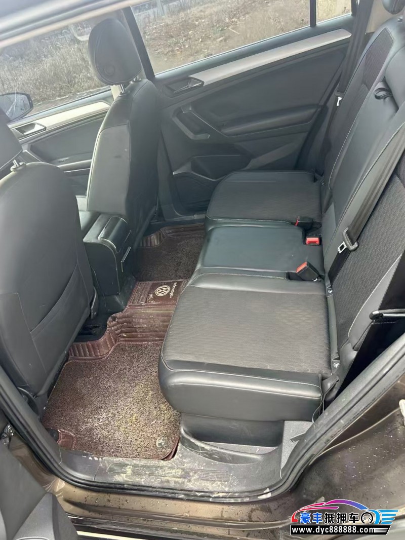 17年大众途观L轿车抵押车出售