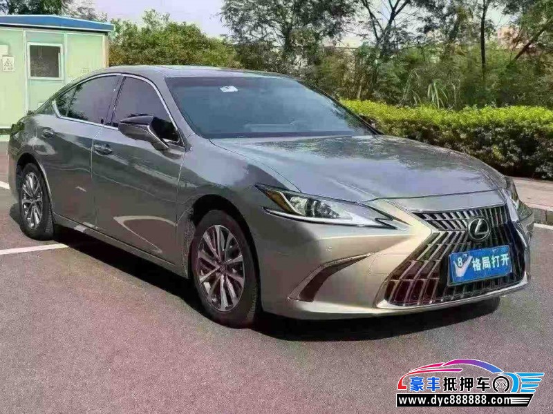 23年雷克萨斯ES轿车抵押车出售