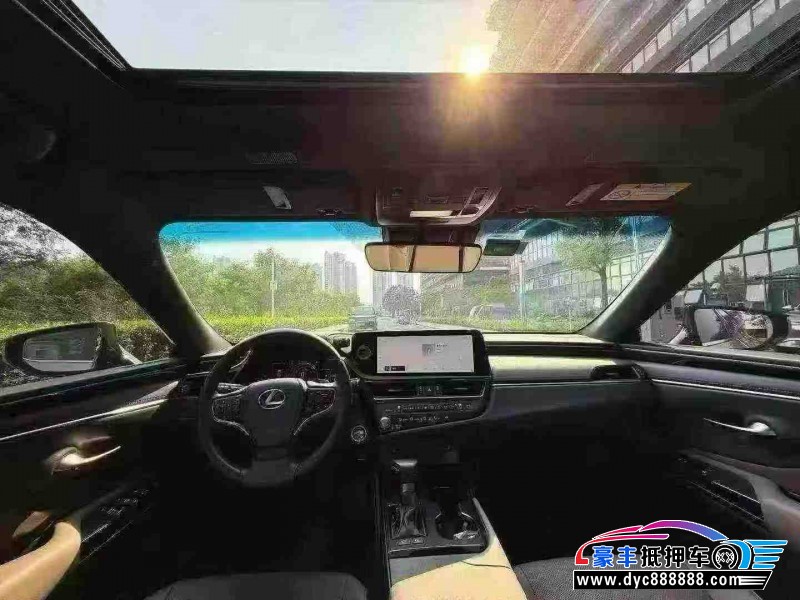 23年雷克萨斯ES轿车抵押车出售