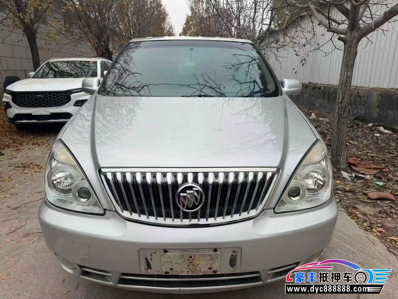 16年别克GL8轿车抵押车出售