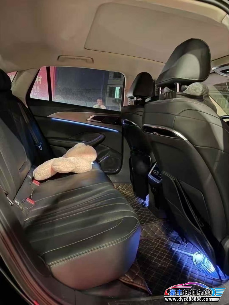 24年红旗H5轿车抵押车出售