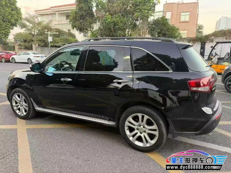 10年讴歌MDX轿车抵押车出售