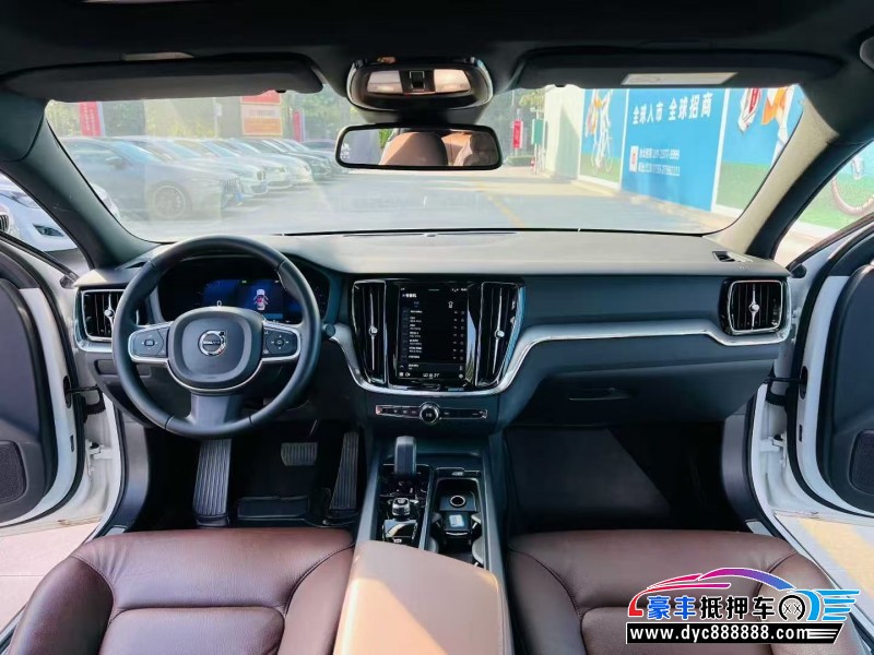 23年沃尔沃S60轿车抵押车出售