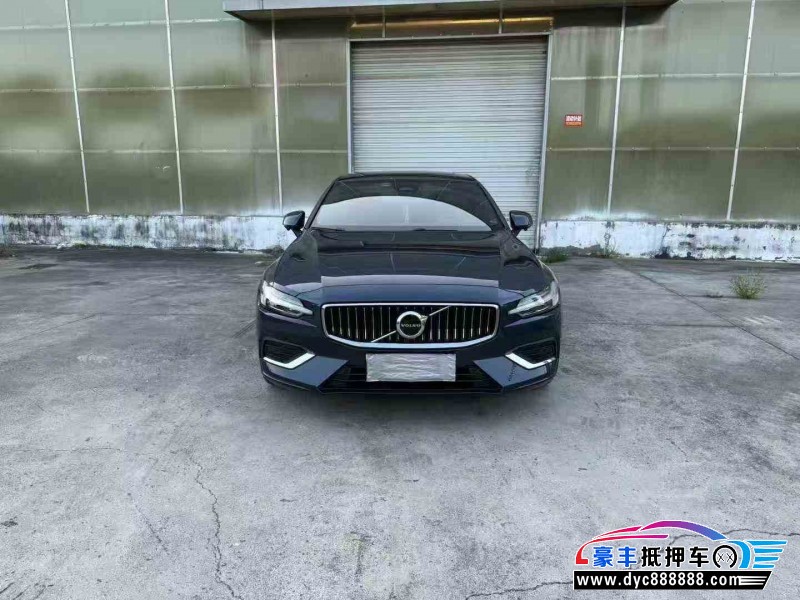 23年沃尔沃S60轿车抵押车出售