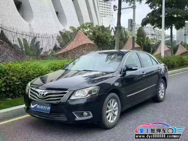 14年丰田凯美瑞轿车抵押车出售