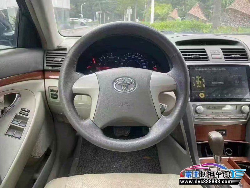 14年丰田凯美瑞轿车抵押车出售