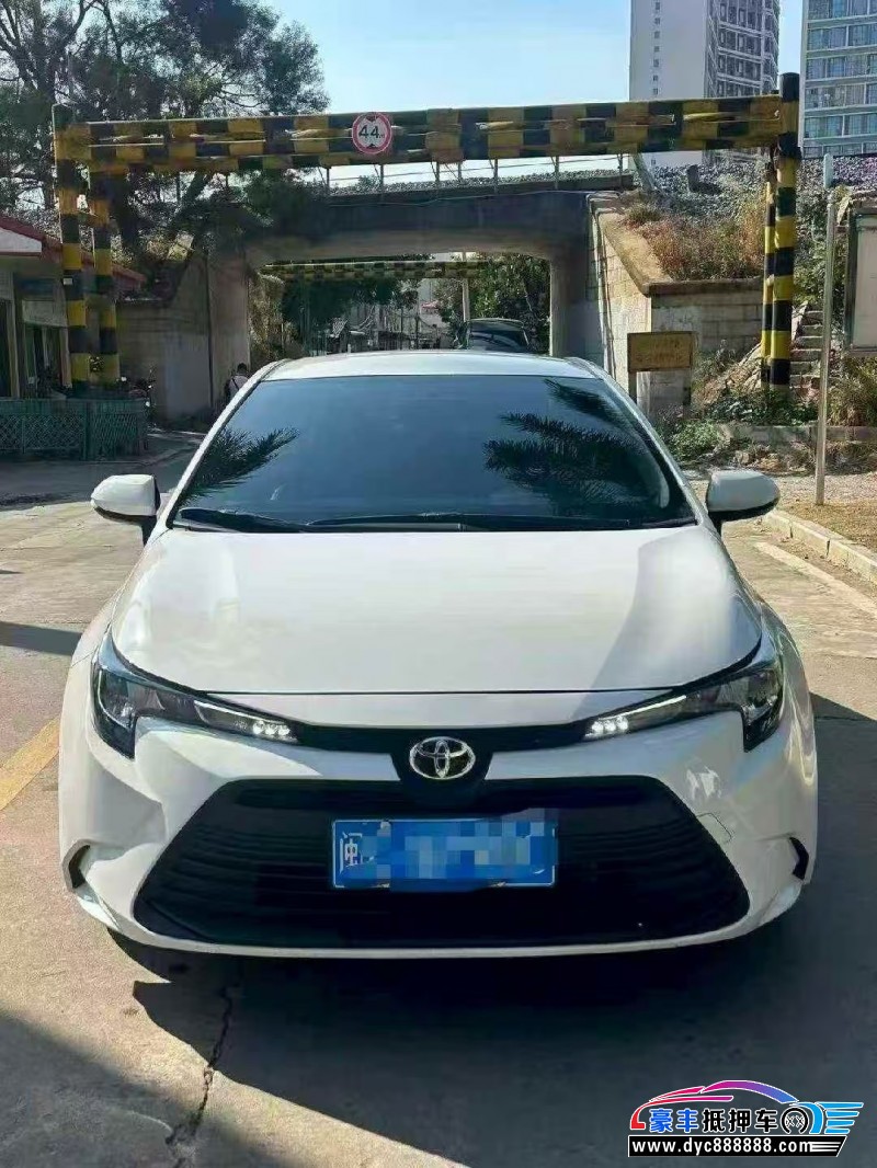 抵押车出售23年丰田卡罗拉轿车