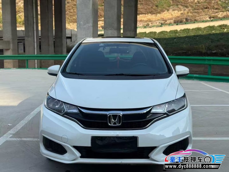 抵押车出售19年本田飞度轿车