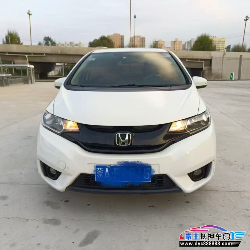抵押车出售18年本田飞度轿车