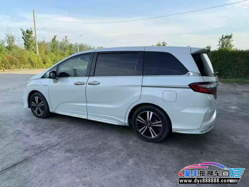 21年本田奥德赛轿车抵押车出售