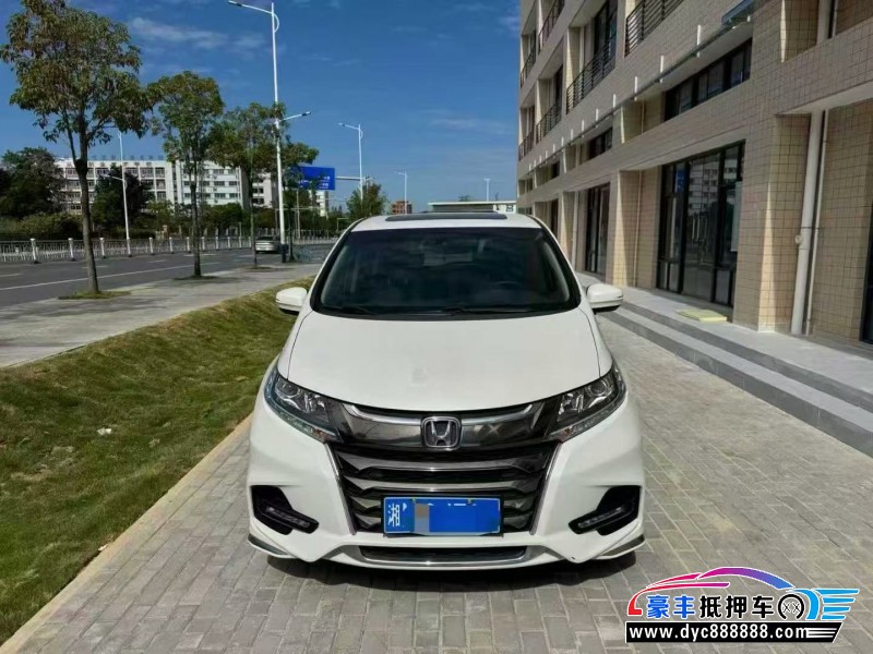 抵押车出售19年本田奥德赛轿车