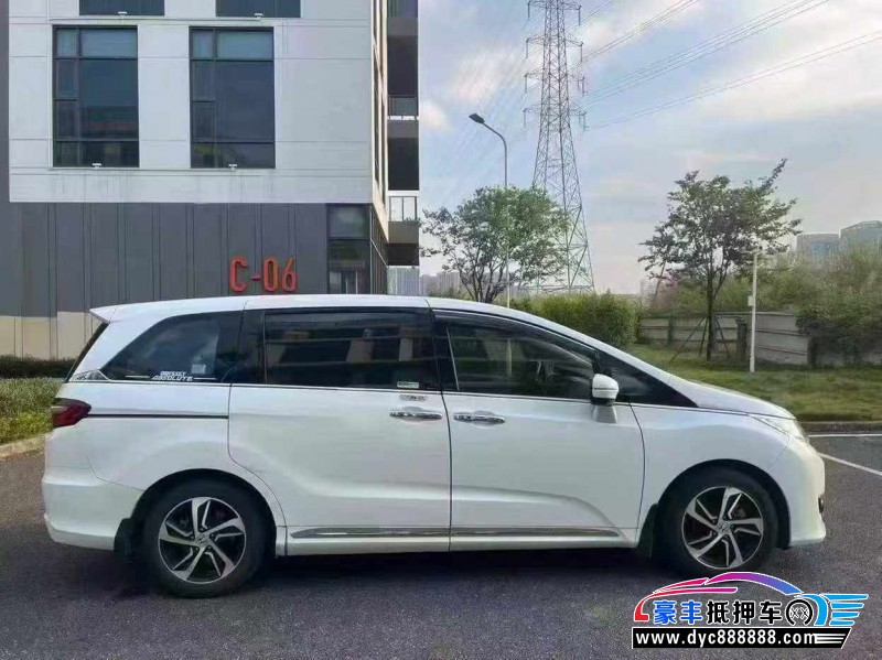 17年本田奥德赛轿车抵押车出售