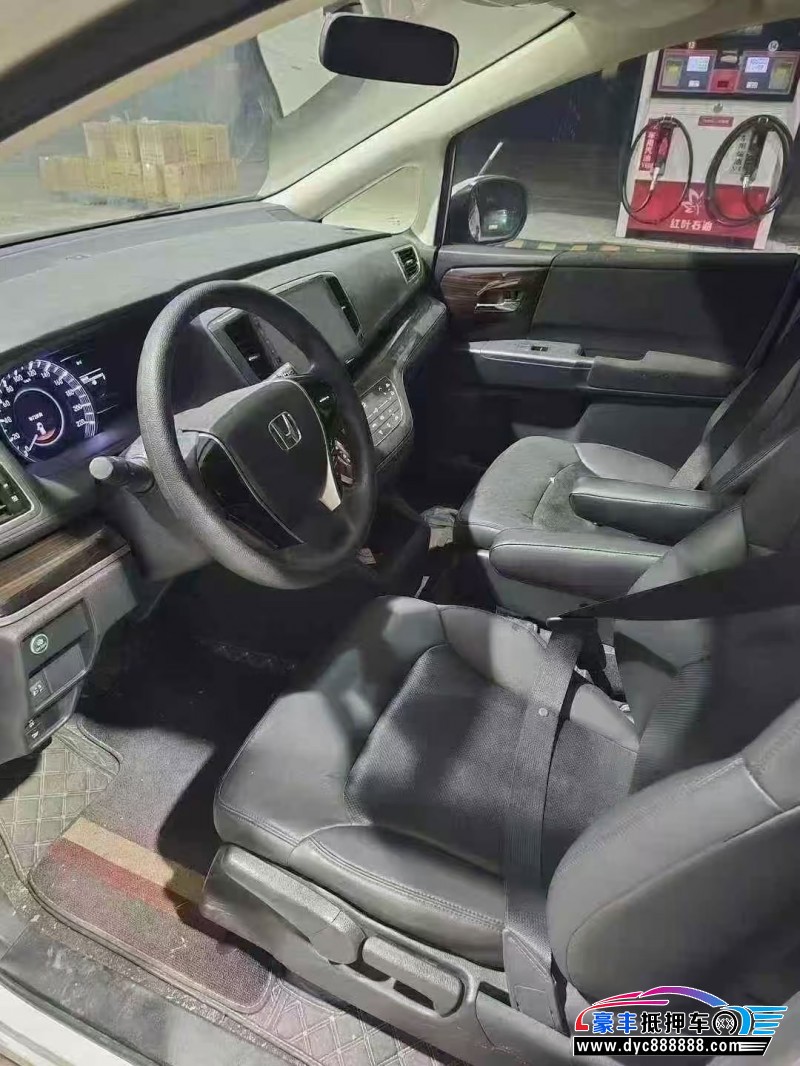 21年本田奥德赛轿车抵押车出售