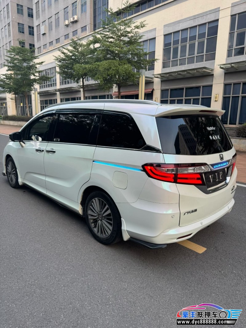 18年本田奥德赛轿车抵押车出售