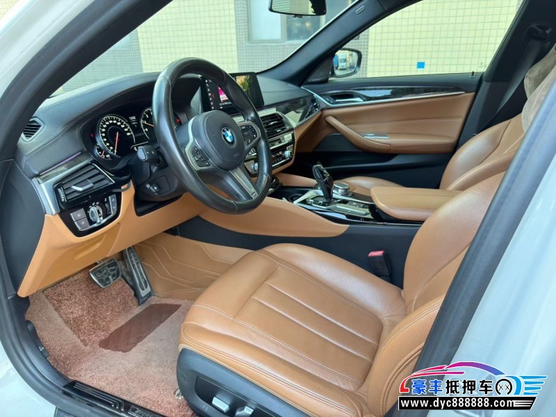 19年宝马5系轿车抵押车出售